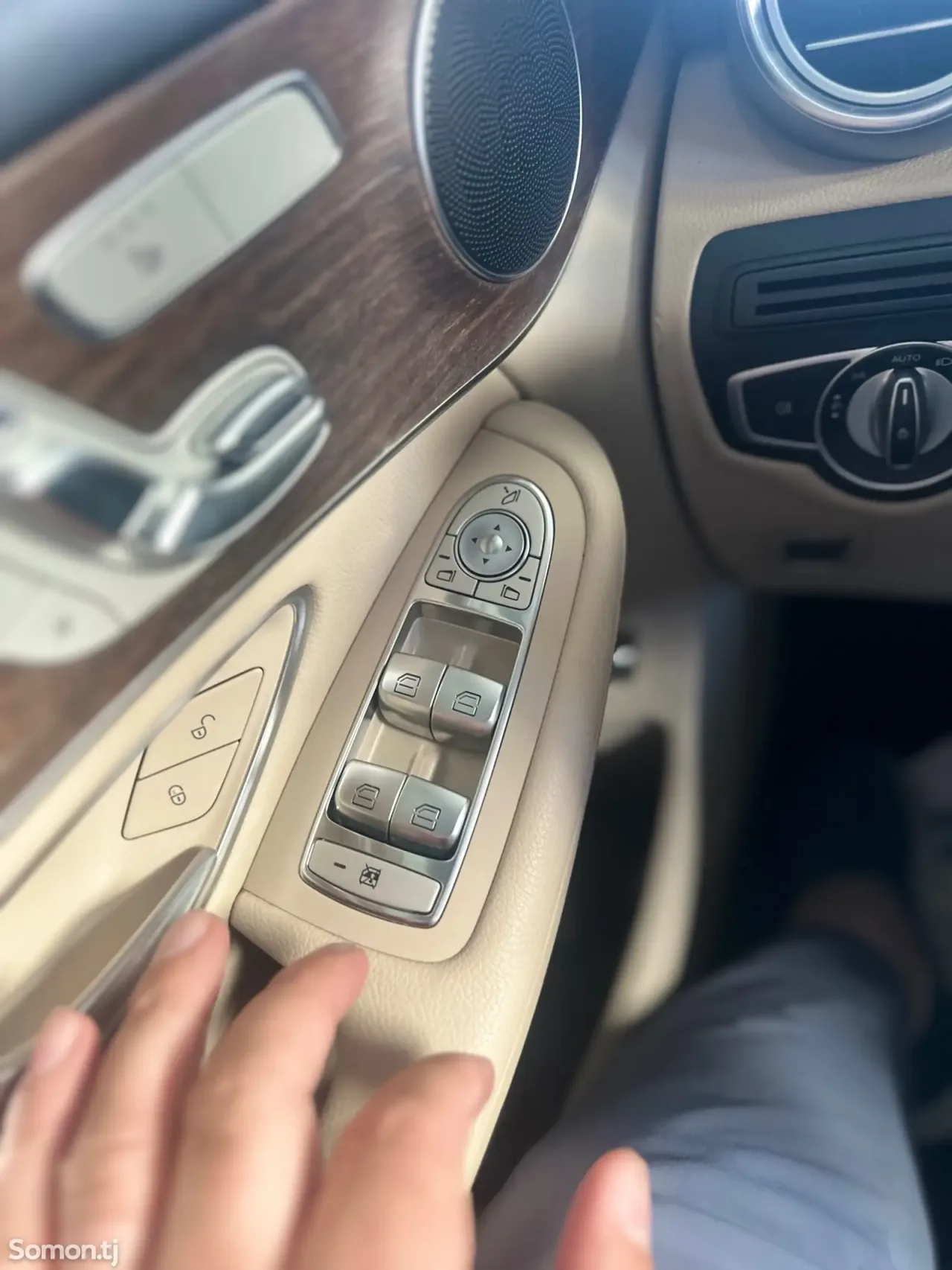 Mercedes-Benz GLC class 2022 · 2.0 AT