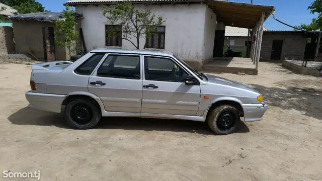 Lada (ВАЗ) 2115 2004 · 1.5 MT