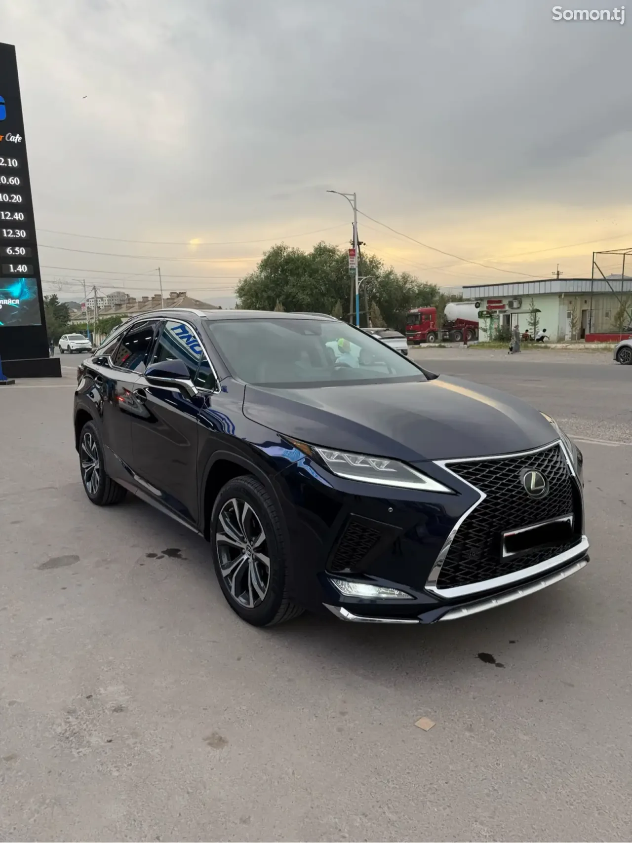 Lexus RX series 2021 · 3.5 AT