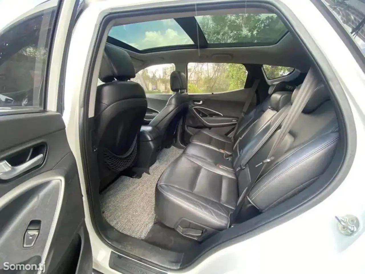 Hyundai Santa Fe 2015 · 2.4 AT