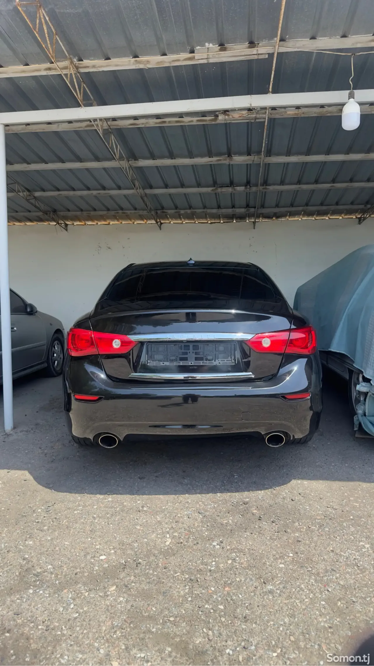 Infiniti Q series 2015 · 3.5 AT