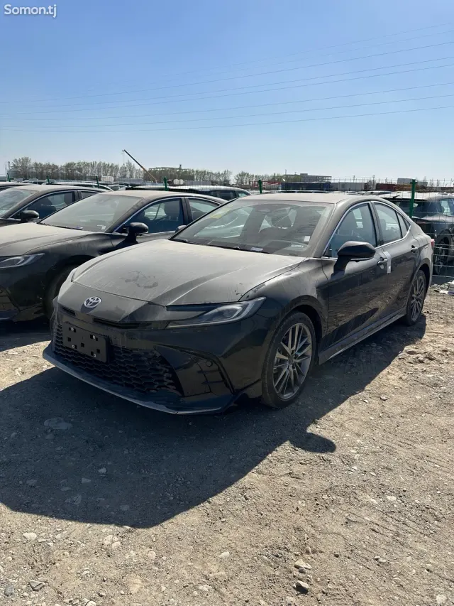 Toyota Camry 2026 · 2.0 AT