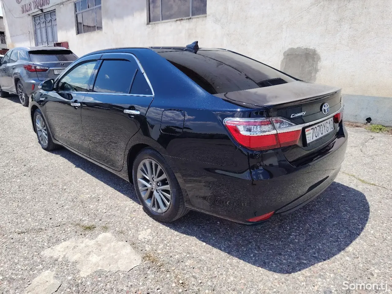 Toyota Camry 2015 · 2.5 AT