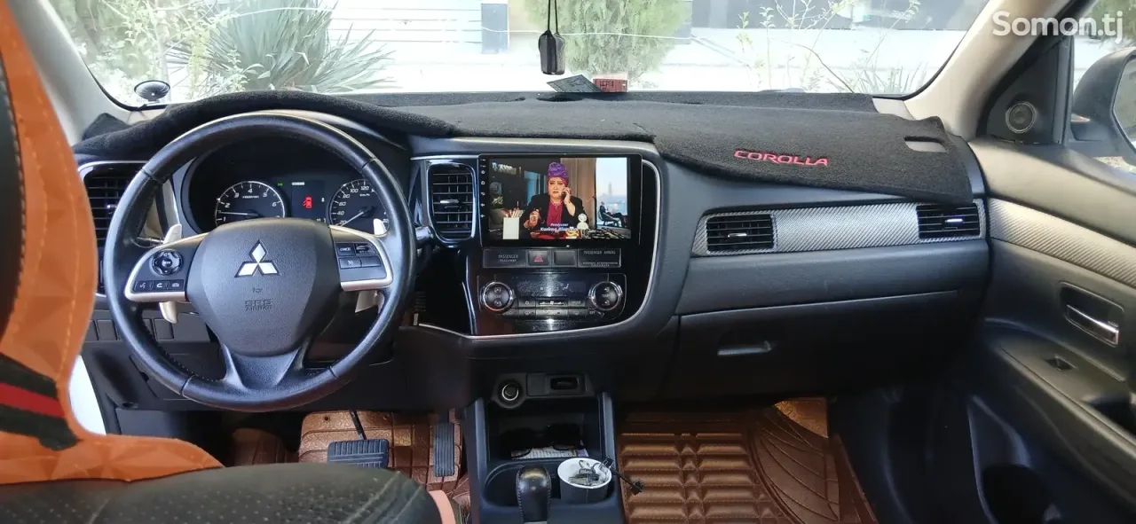 Mitsubishi Outlander 2014 · 3.0 AT