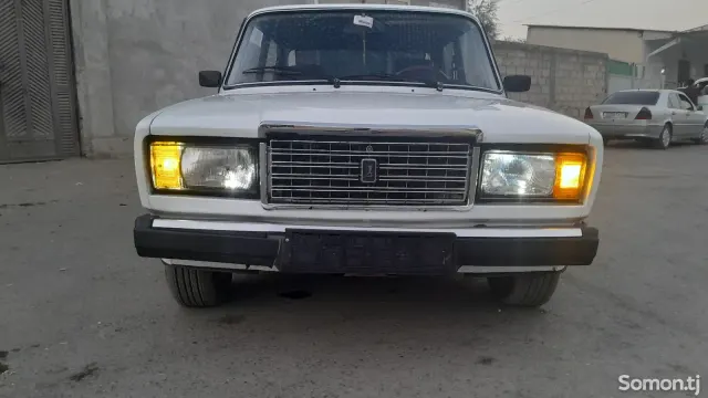 Lada (ВАЗ) 2107 2007 · 1.6 MT