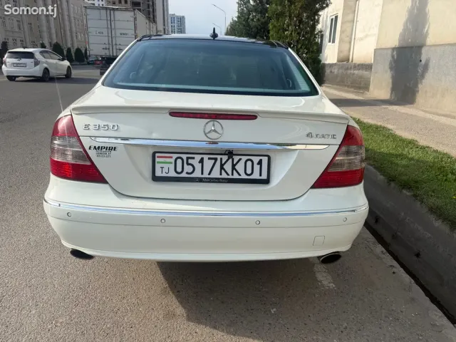 Mercedes-Benz E class 2008 · 3.5 AT