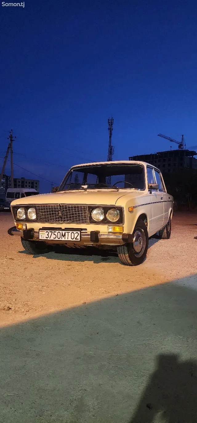 Lada (ВАЗ) 2106 1982 · 0.4 MT