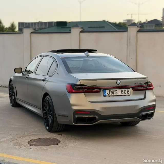 BMW 7 series 2021 · 6.0 AT