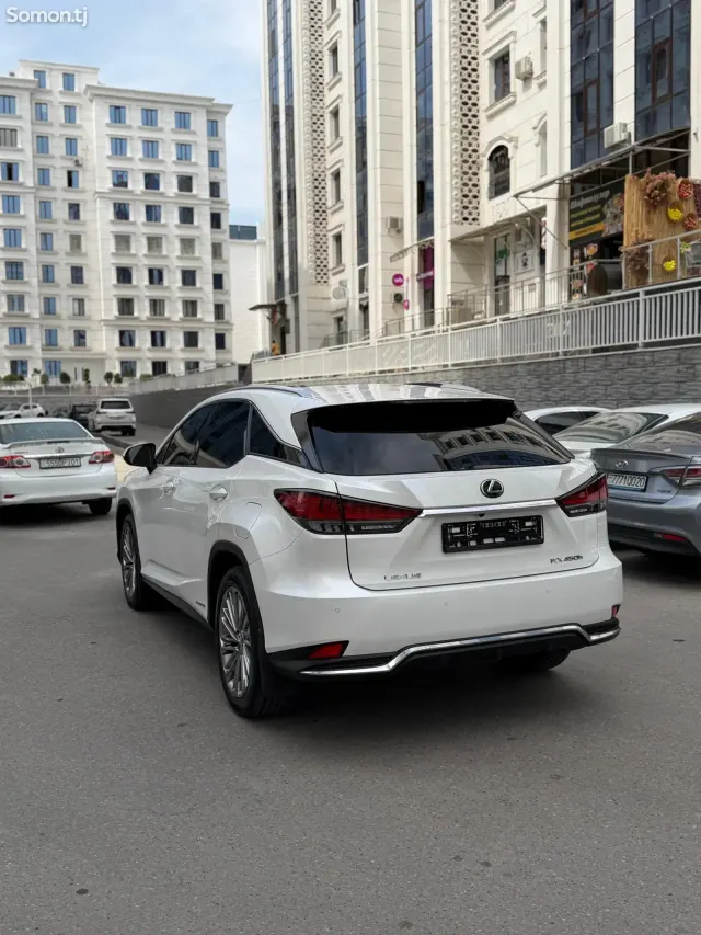 Lexus RX series 2021 · 4.5 AT