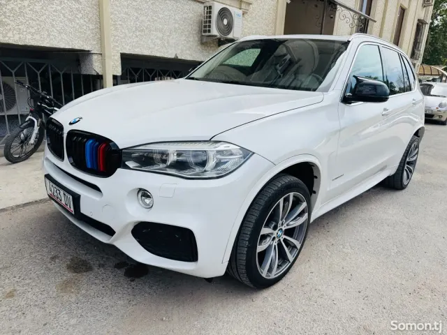 BMW X5 2014 · 3.5 AT