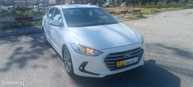 Hyundai Avante 2017 · 1.6 AT