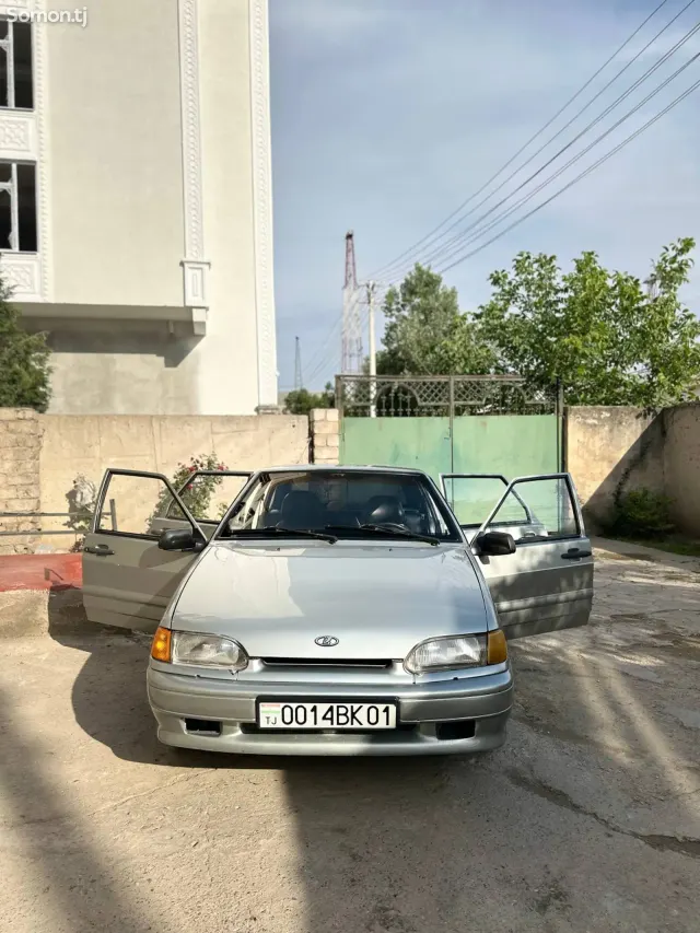 Lada (ВАЗ) 2114 2004 · 1.7 MT