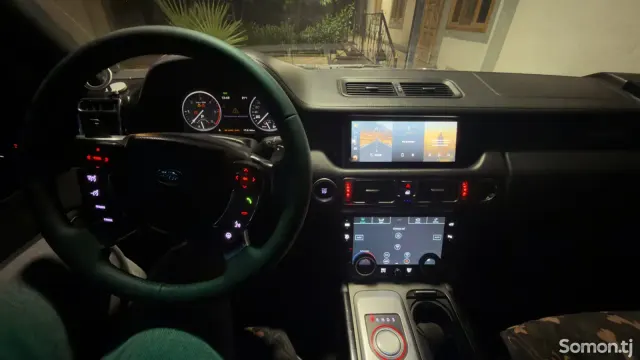 Land Rover Vogue 2011 · 4.4 AT