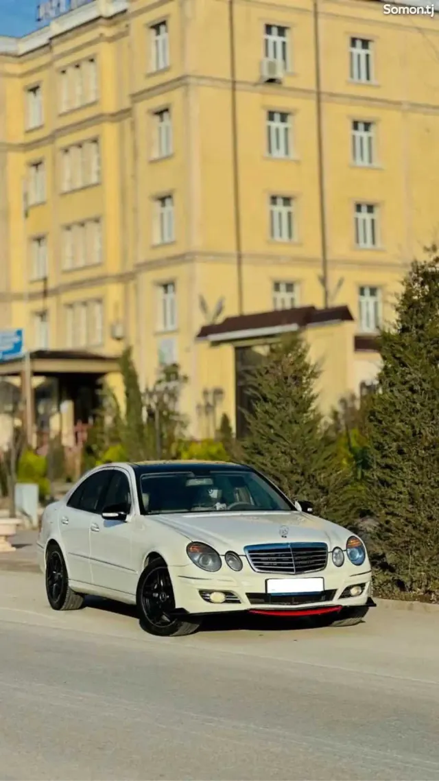 Mercedes-Benz E class 2008 · 3.5 AT