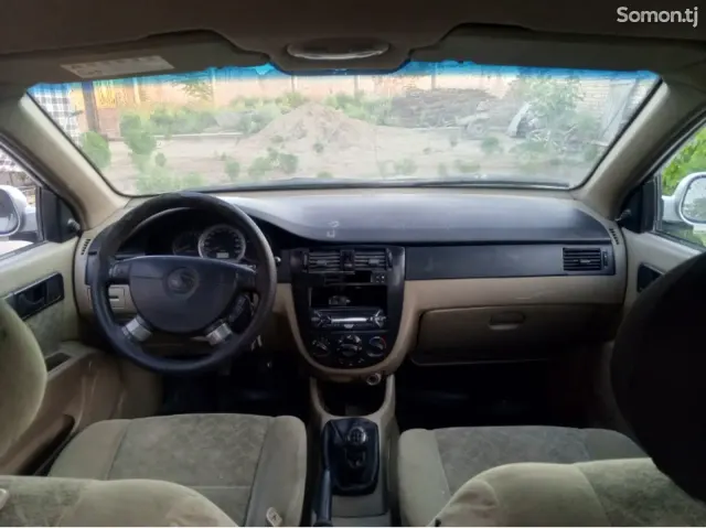 Daewoo Lacetti 2005 · 1.6 MT