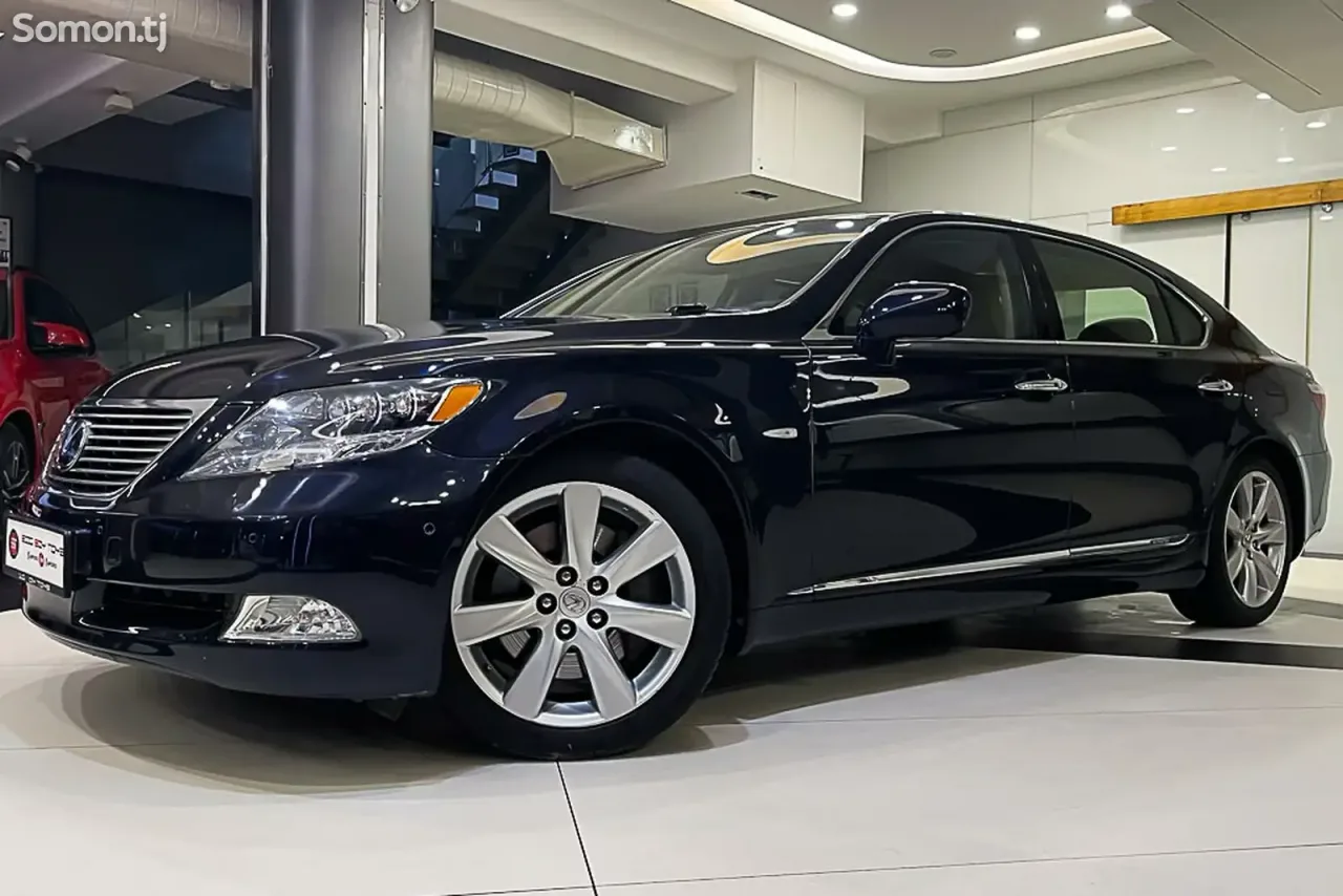 Lexus LS series 2009 · 4.5 AT
