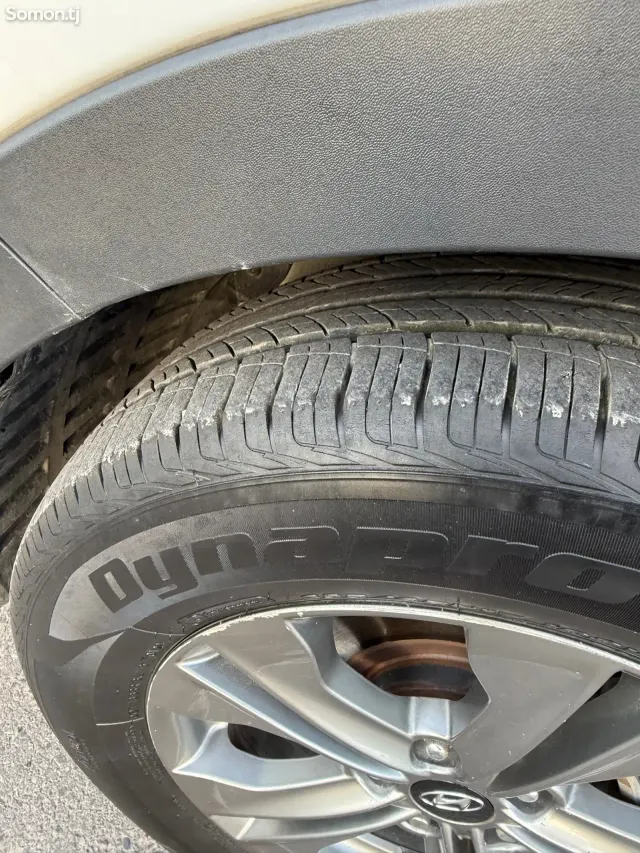 Hyundai Santa Fe 2015 · 2.4 AT