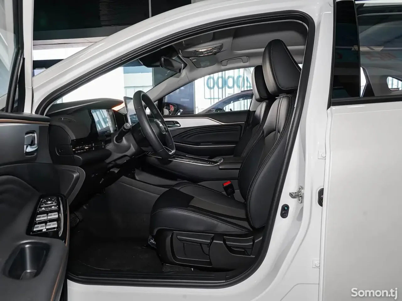 GAC Aion S Plus 2025 · AT
