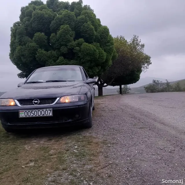 Opel Vectra B 1999 · 1.8 MT