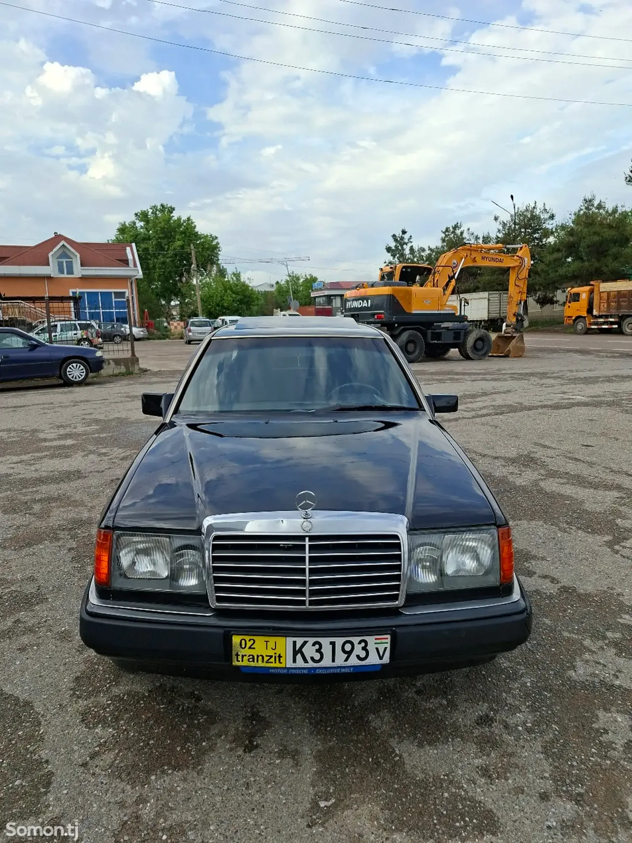 Mercedes-Benz W124 1991 · 2.5 MT