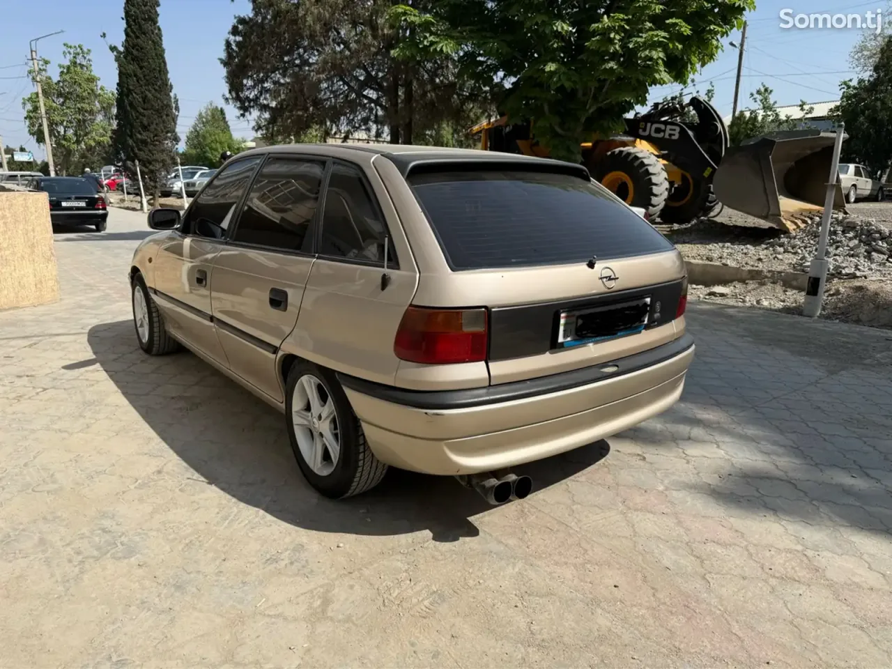 Opel Astra F 1998 · 1.6 AT