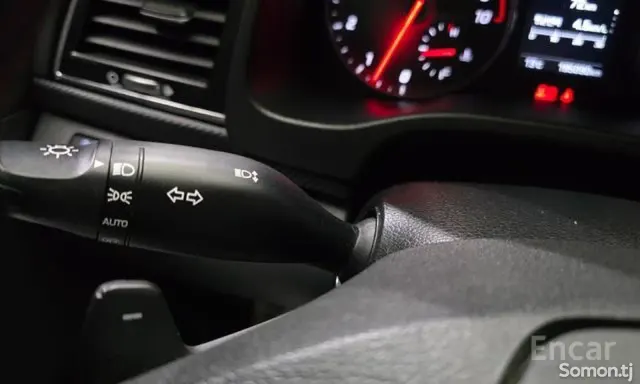 Hyundai Elantra 2017 · 2.0 AT