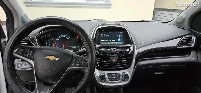 Chevrolet Spark 2016 · 1.2 AT