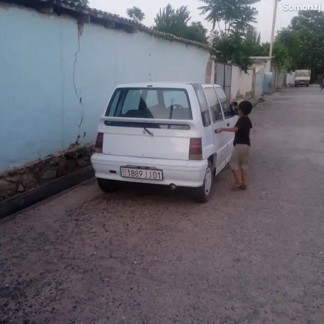 Daewoo Tico 1996 · 1.0 MT