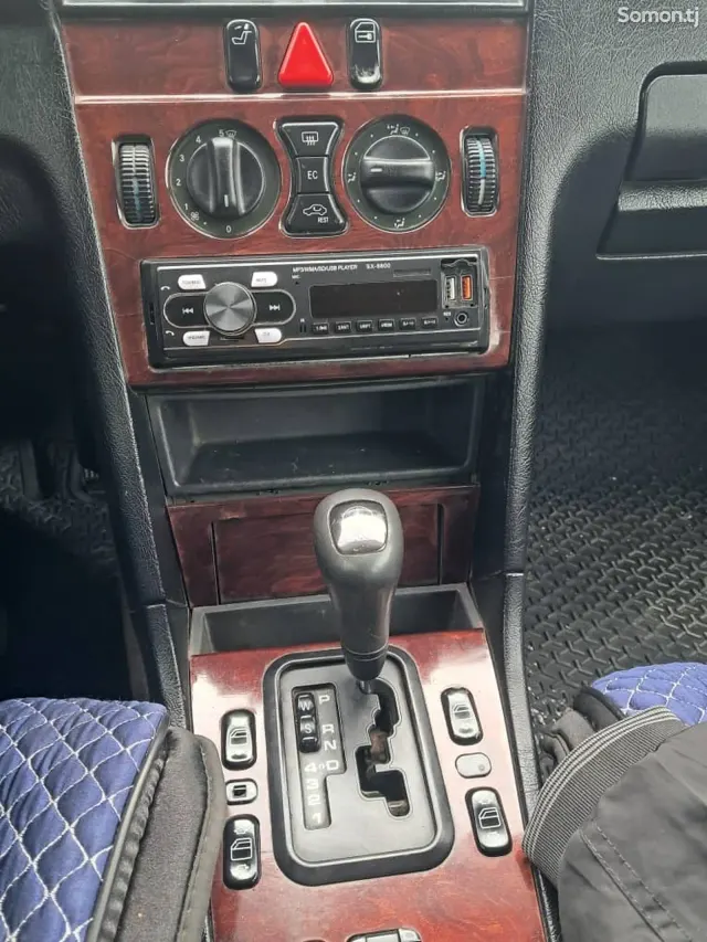 Mercedes-Benz C class 1998 · 2.0 AT