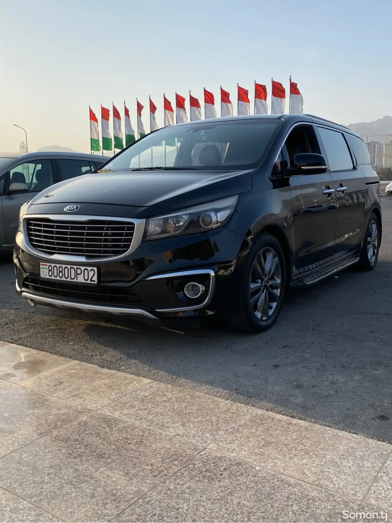 Kia Carnival 2014 · 2.2 AT