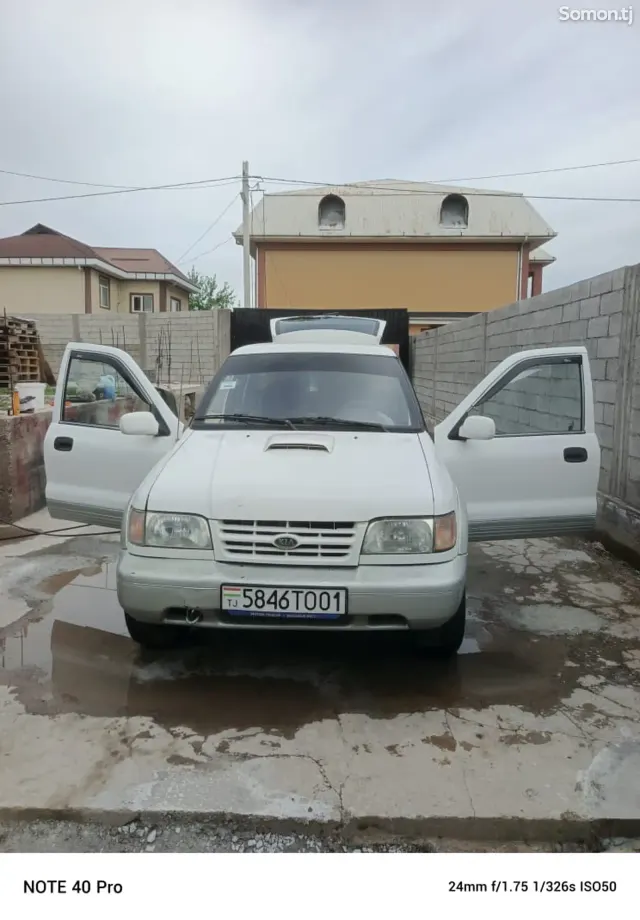 Kia Sportage 1997 · 2.0 MT