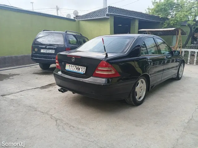 Mercedes-Benz C class 2001 · 2.0 MT