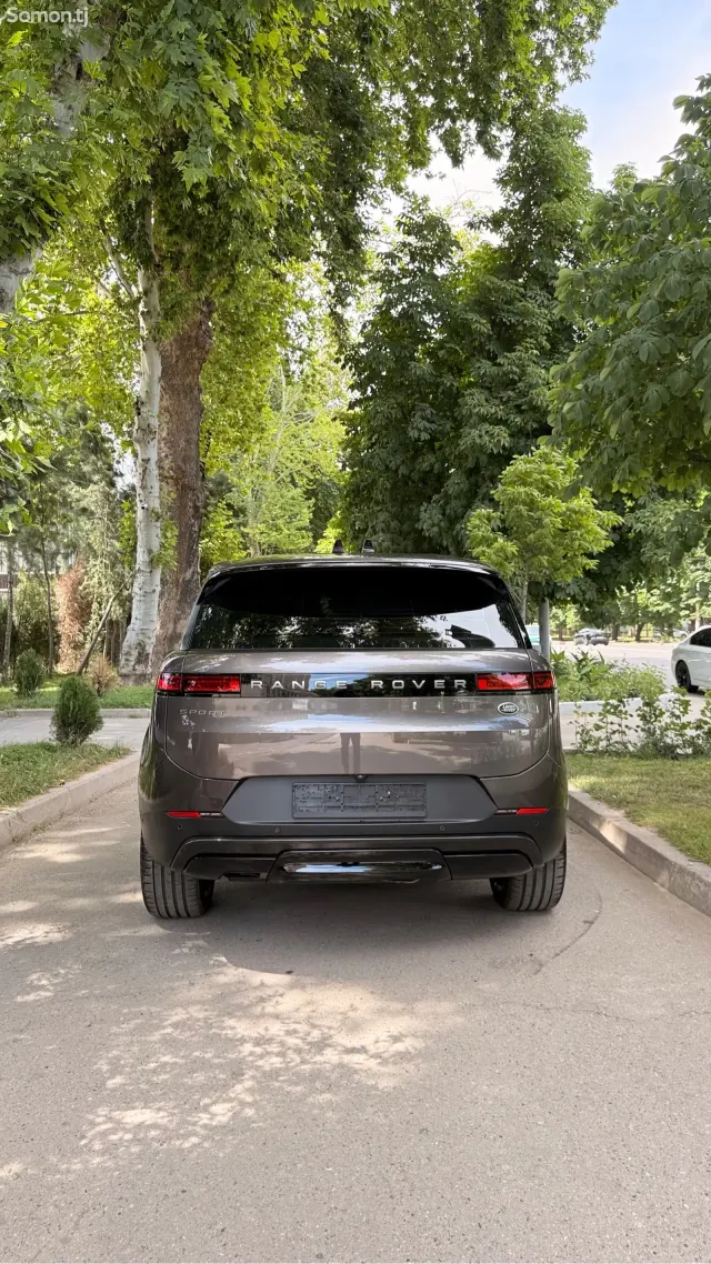 Land Rover Range Rover Sport 2023 · 3.0 AT