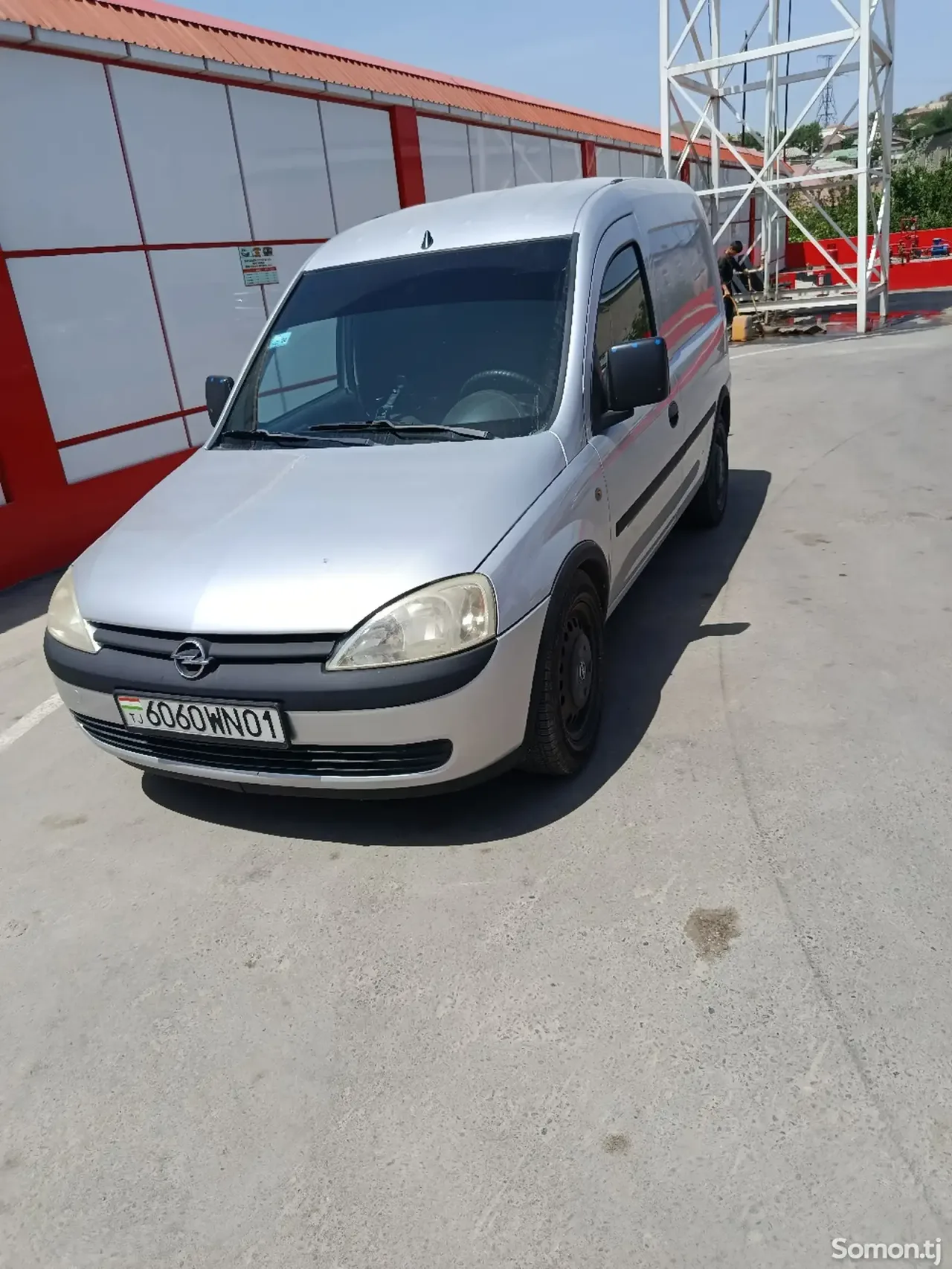 Opel Combo 2009 · 1.8 MT