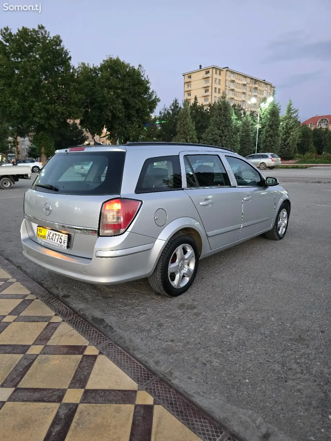 Opel Astra H 2007 · 1.9 MT