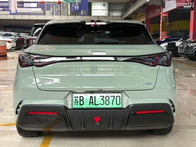 BYD Seal 2025 · AT