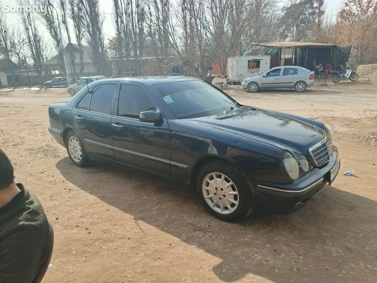 Mercedes-Benz E class 2000 · 2.2 MT