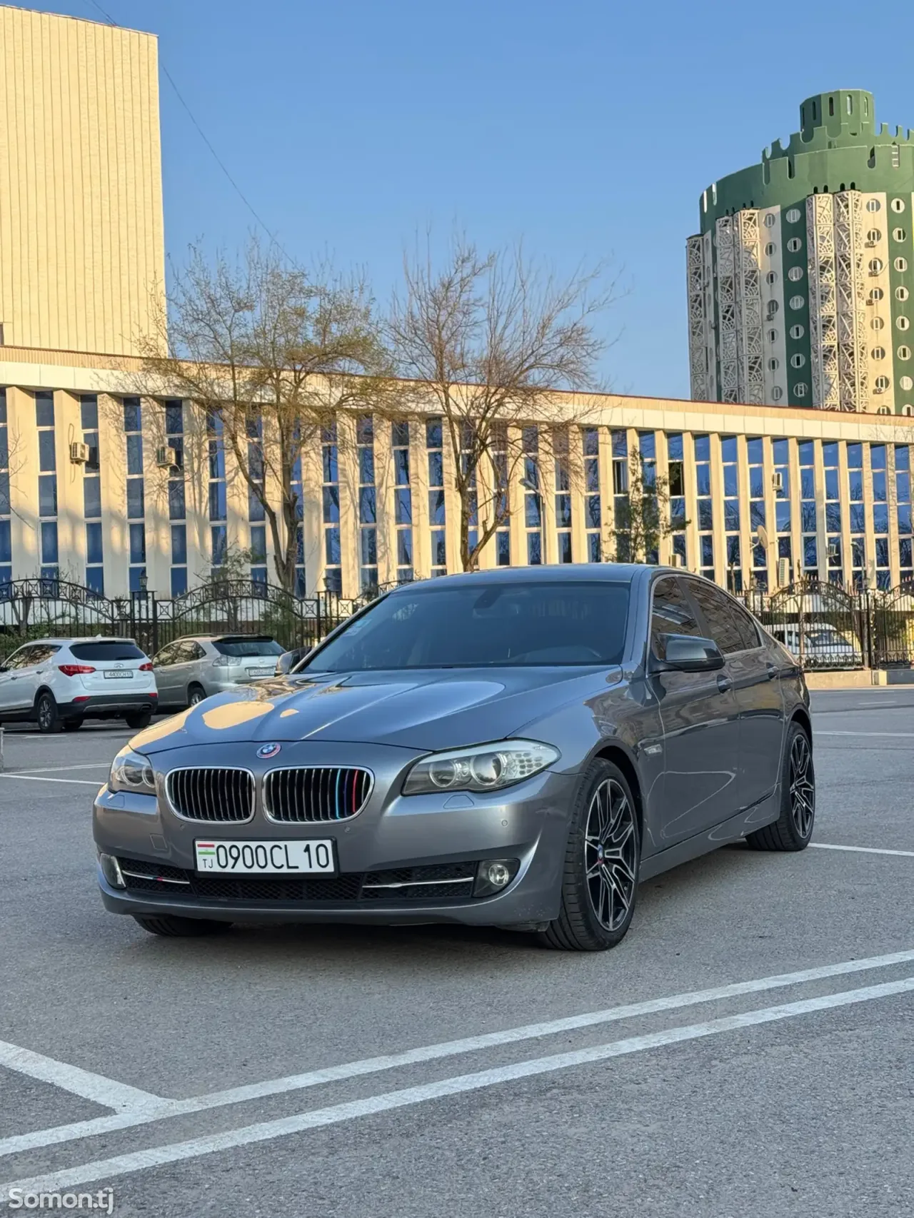BMW 5 series 2011 · 2.0 AT
