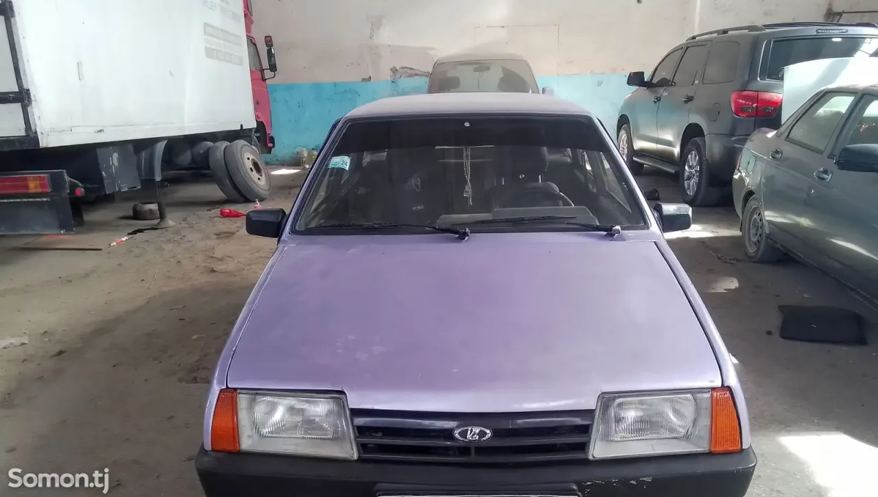 Lada (ВАЗ) 2109 2001 · 1.6 MT