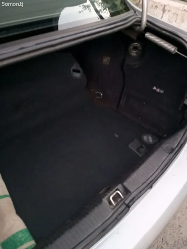 Opel Vectra B 1995 · 1.6 MT