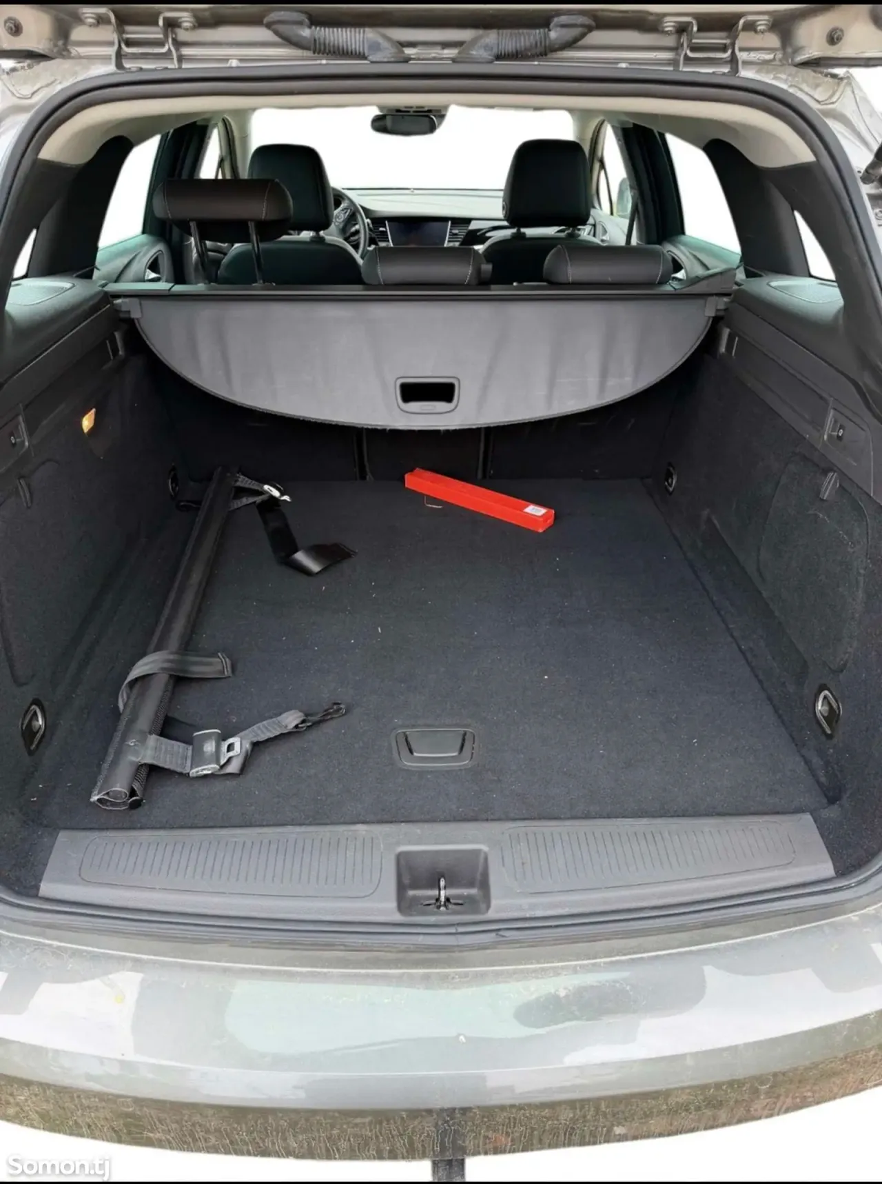 Opel Astra K 2020 · 1.2 MT