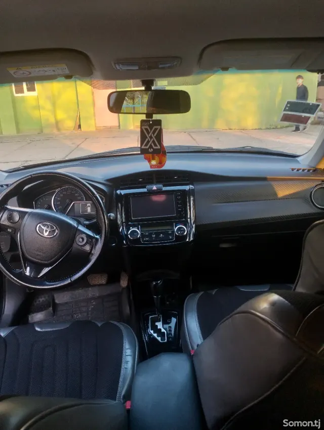Toyota Fielder 2014 · 1.5 AT