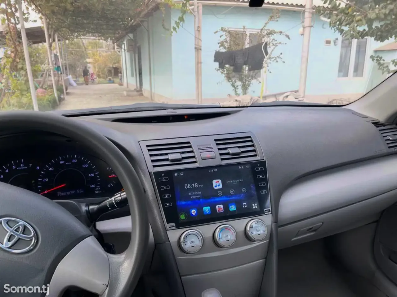 Toyota Camry 2011 · 2.5 AT