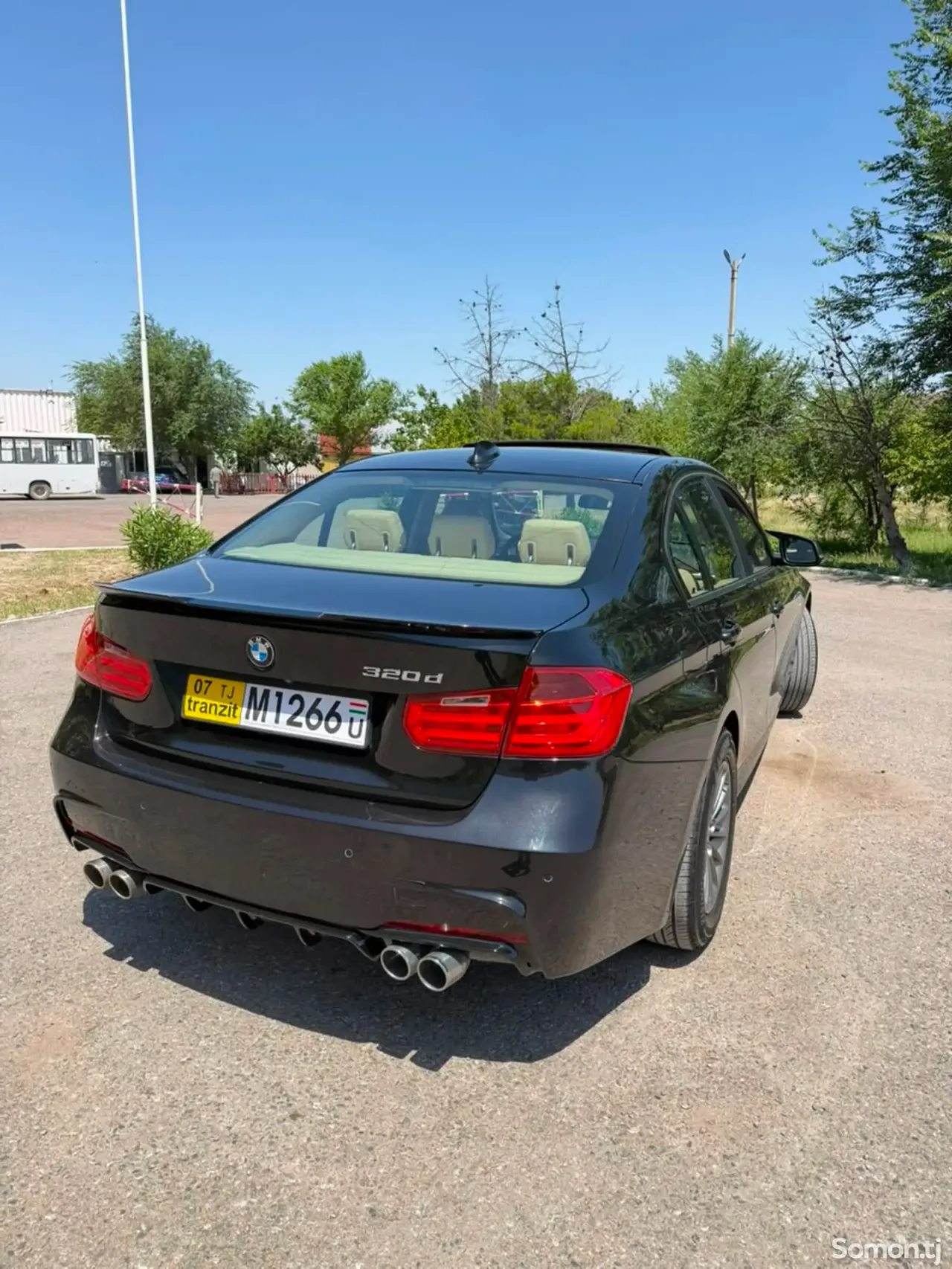 BMW 3 series 2014 · 2.0 AT
