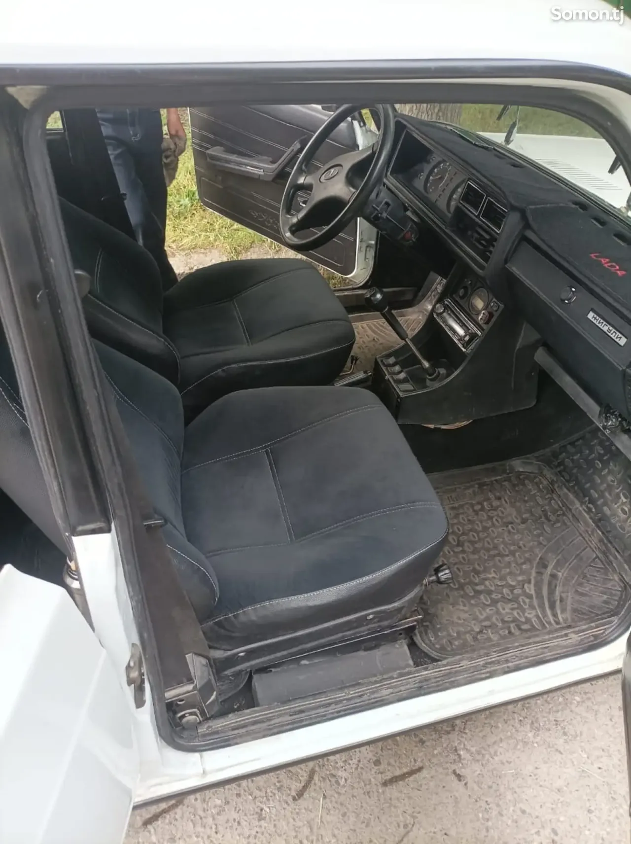 Lada (ВАЗ) 2107 2003 · 1.5 MT