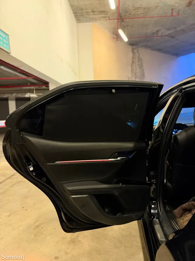 Toyota Camry 2022 · 3.5 AT