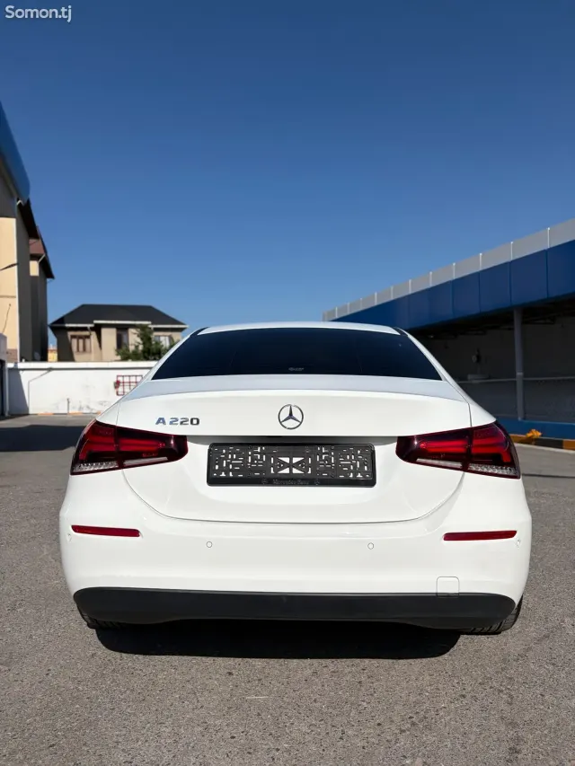 Mercedes-Benz A class 2020 · 2.0 AT