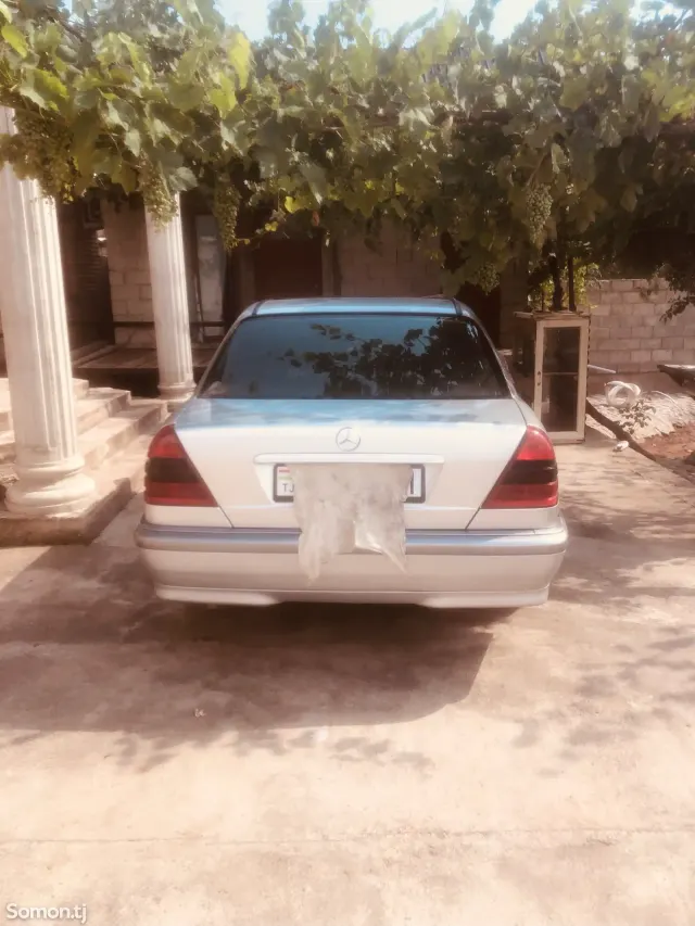 Mercedes-Benz C class 1998 · 1.8 MT