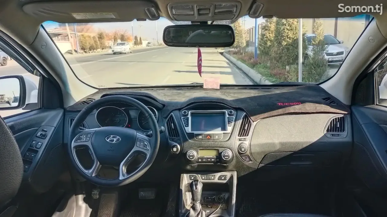 Hyundai Tucson 2014 · 2.0 AT