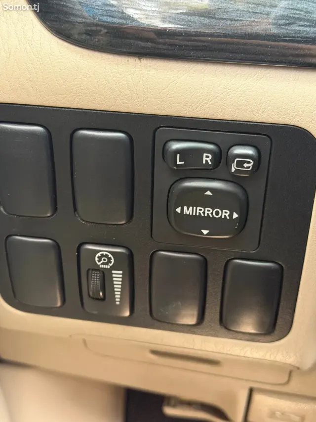Toyota Land Cruiser Prado 2008 · 4.0 AT